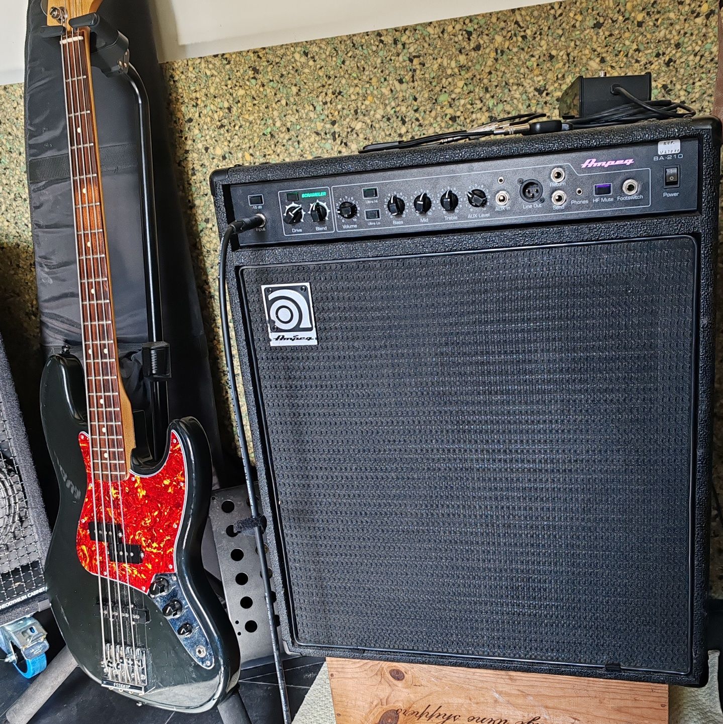 Ampeg ba-210 v2 impecável