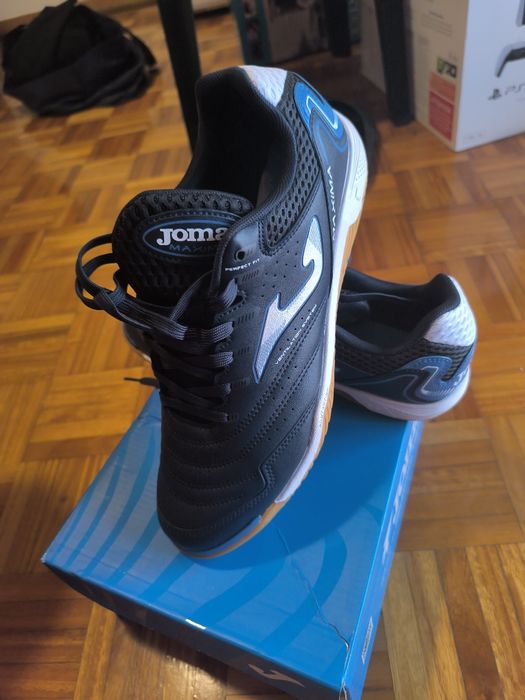 Vendo tênis joma usados uma vez