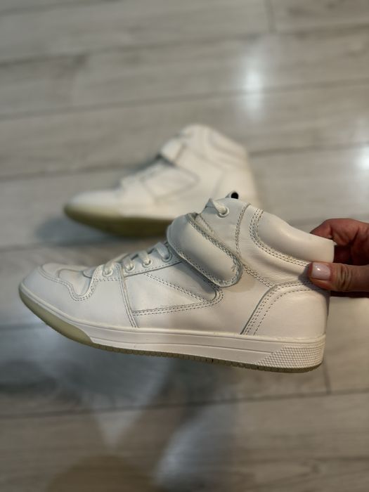 Хайтопи кросівки  шкіряні Zara Зара розмір 39