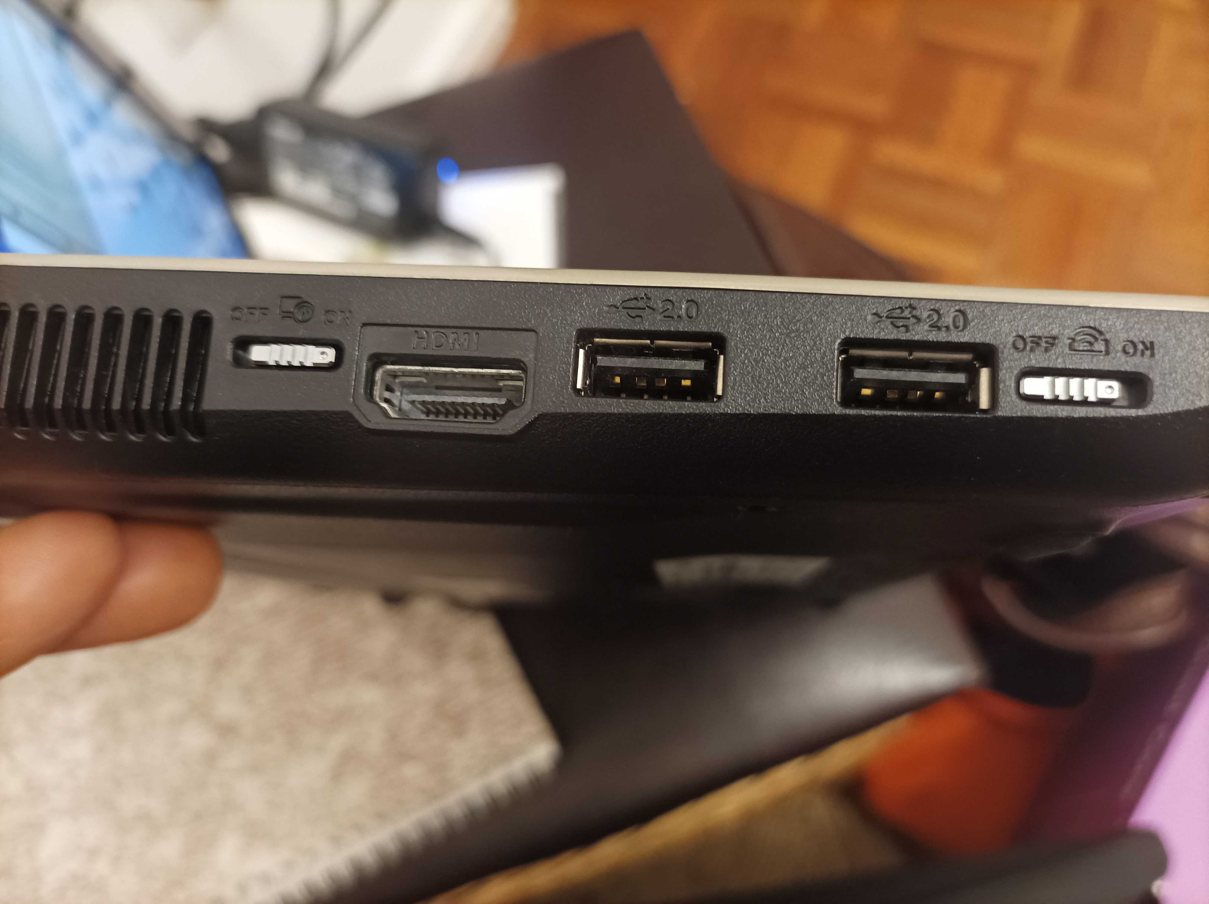 ASUS N10J como NOVO!