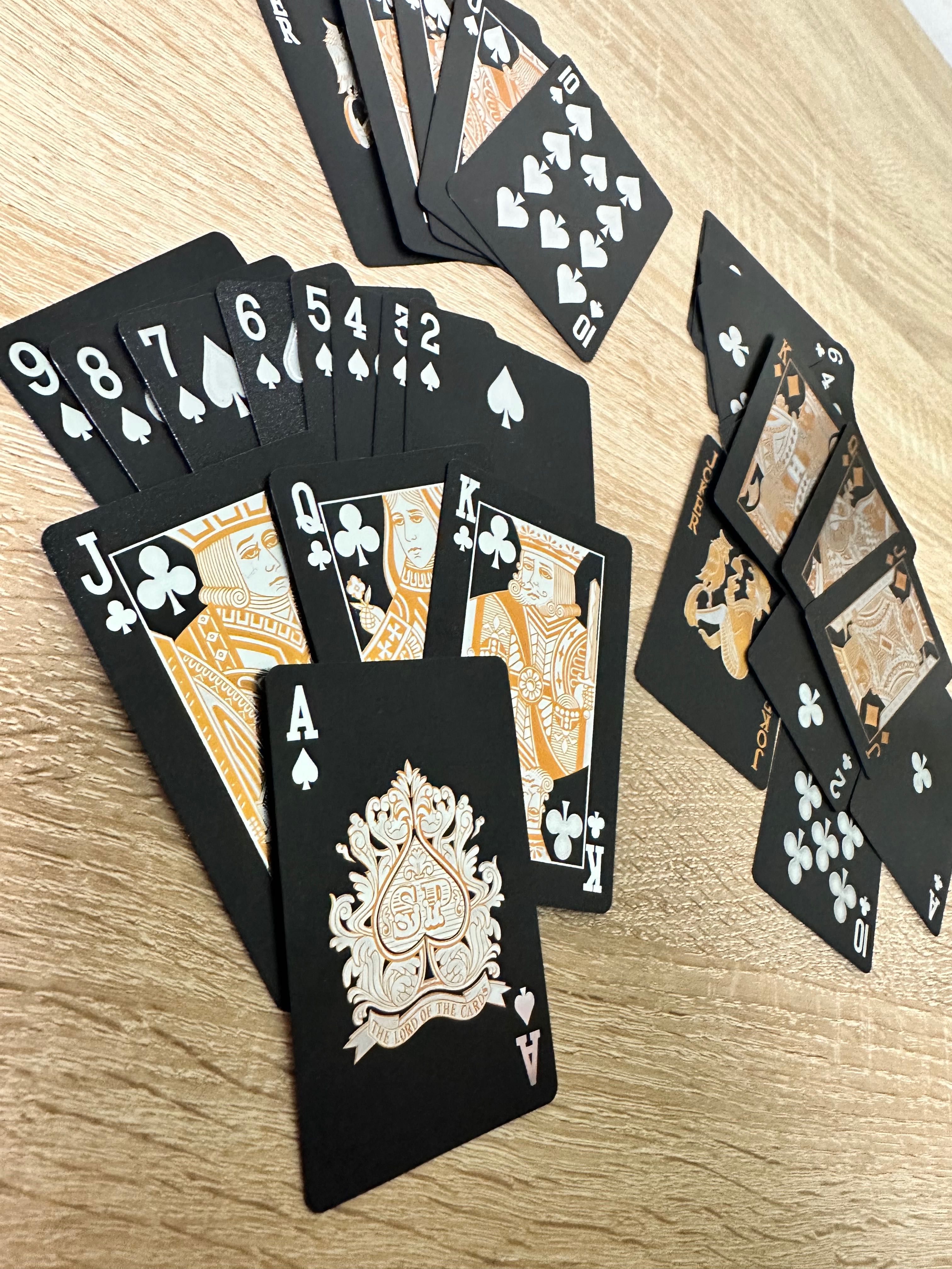 Игральные карты (в наличии) НОВЫЕ! Пластиковые покер черные