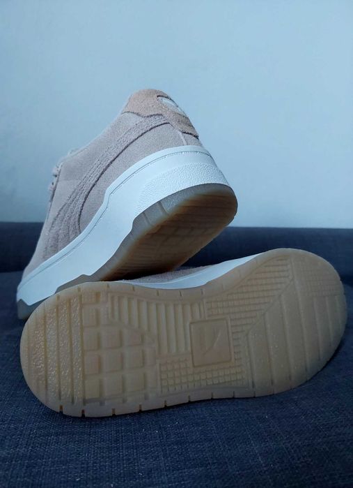 Ціна ! Замшеві кросівки Puma Cali Dream First Sense 36 і 37й