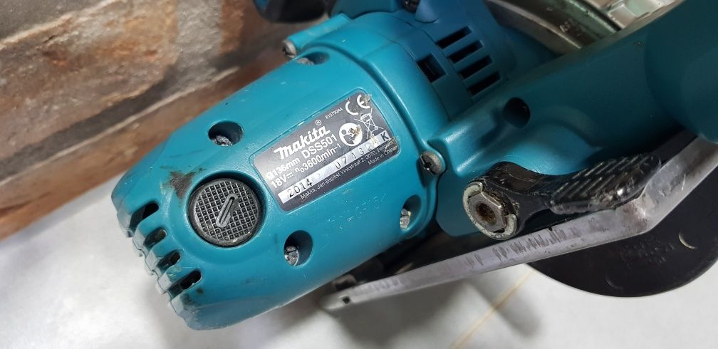 MAKITA DSS 501 Pilarka tarczowa akumulatorowa 18V
