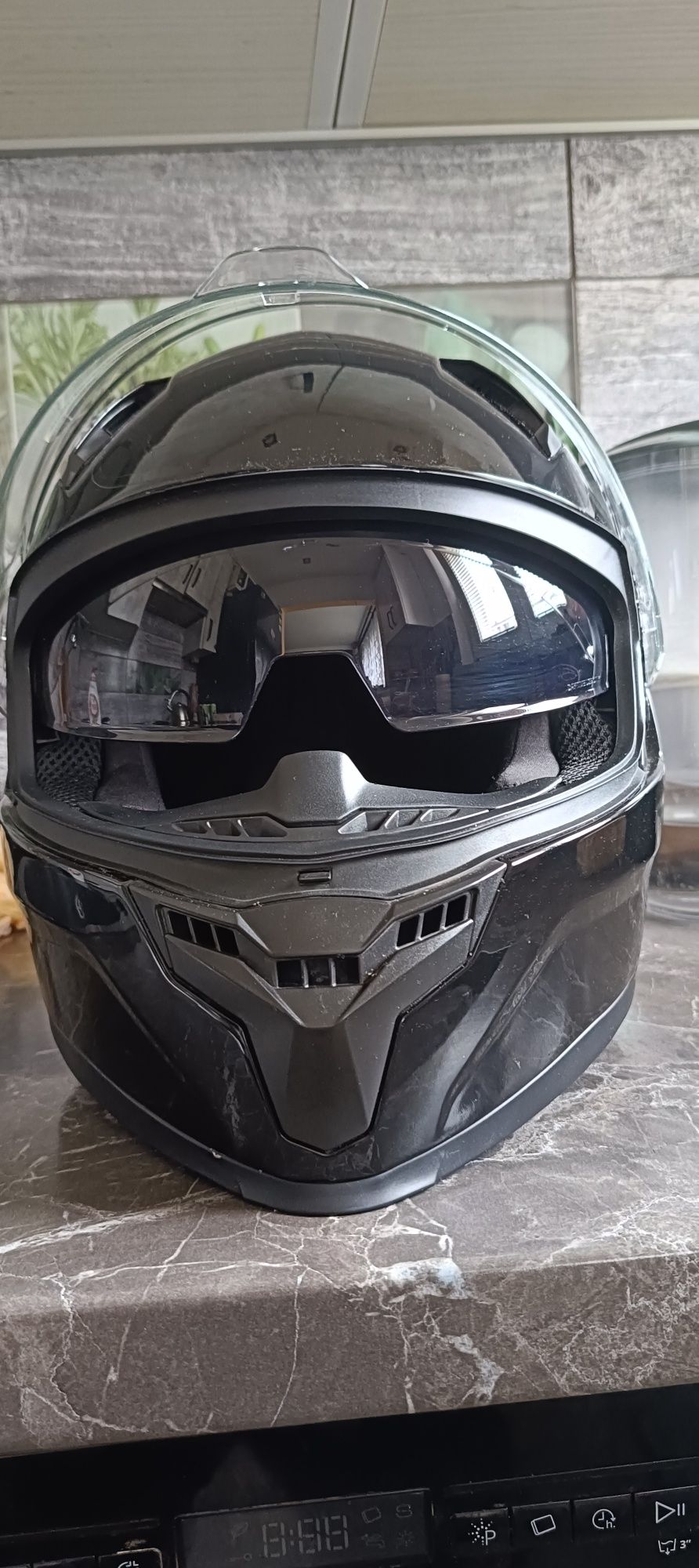 Sprzedam kask motocyklowy