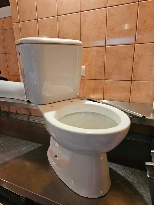 Kompakt WC toaleta stan idelany Leroy Merlin Sensea