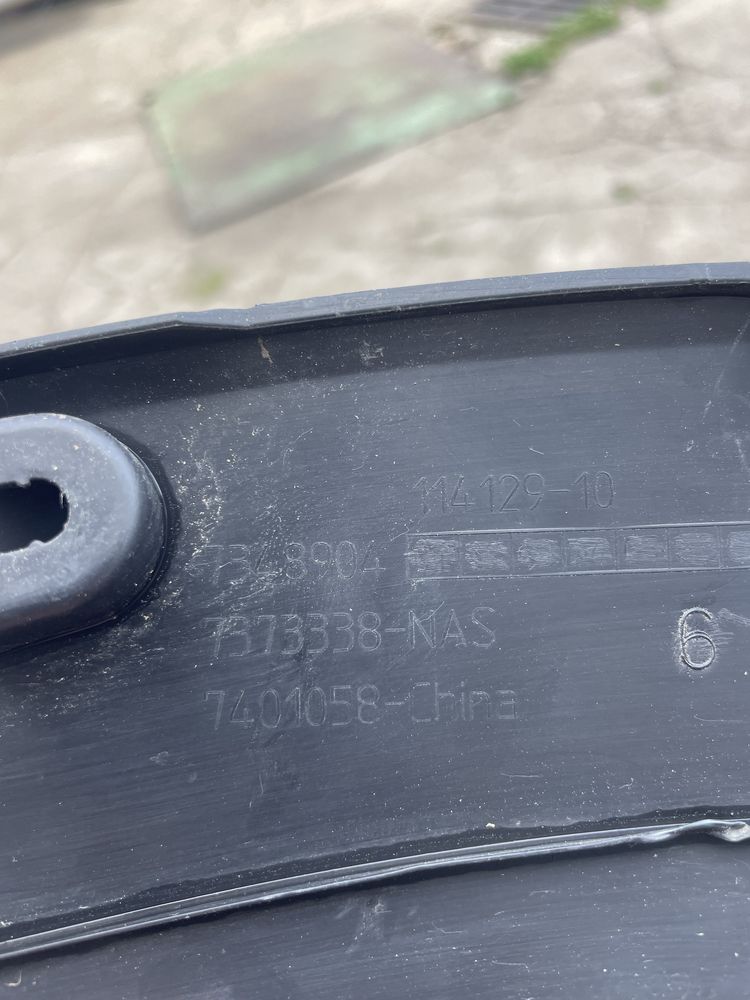 Продам накладку на крило mini cooper 7348904