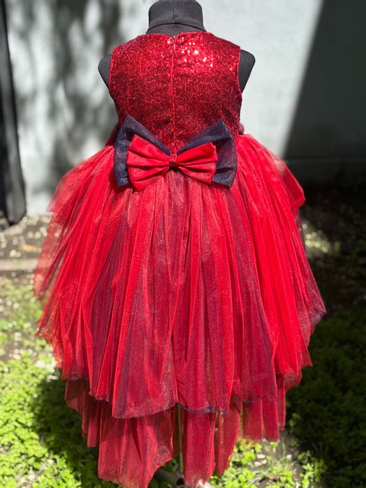 Випускне плаття на дівчинку