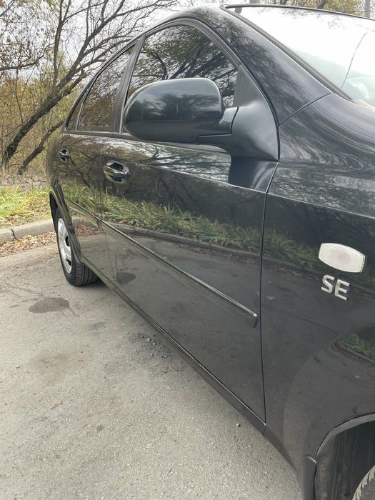 Chevrolet lacetti 2012 рік.в рідній фарбі.
