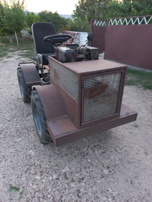 Трактор 4×4 дизель