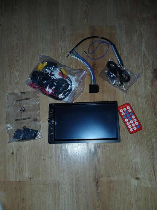 Radio 2din z nawigacją i kamerą cofania