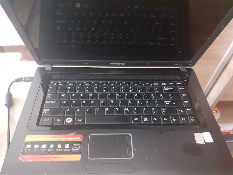 Laptop Samsung R522  Vista