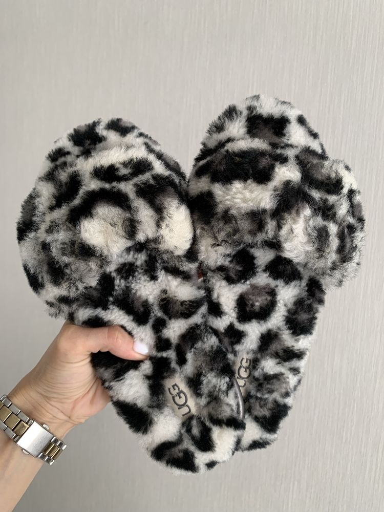 Хутряні тапочки Ugg, тапулі Ugg, домашні тапки Ugg