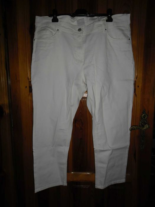 duże białe spodnie ze streczem roz.54