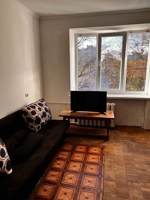 Продаж кімнати в гуртожитку вул.Максимовича Сихівський район