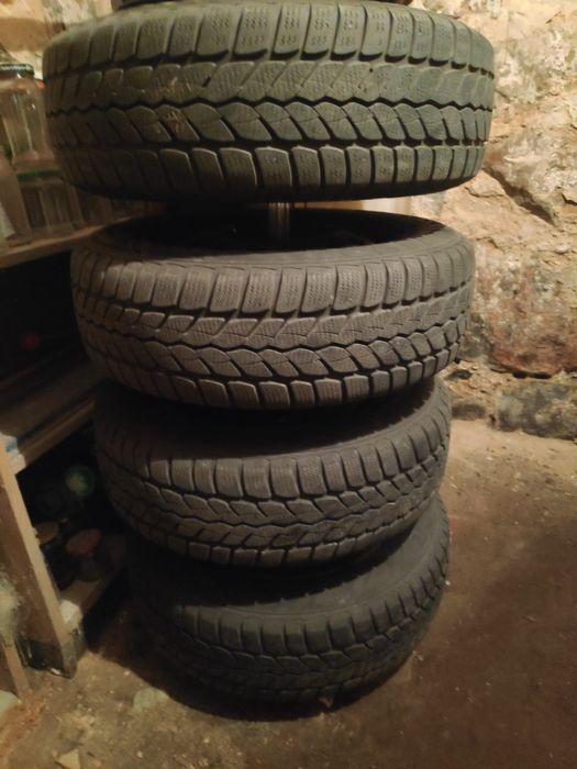 Koła z oponami zimowymi 185/65 R15