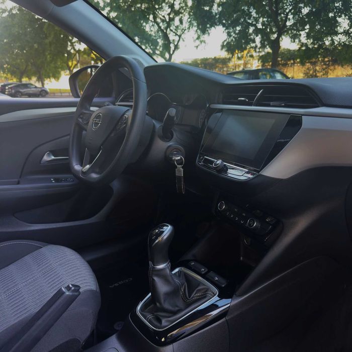 Opel Corsa 1.2 Gasolina (2023) – Como Novo!