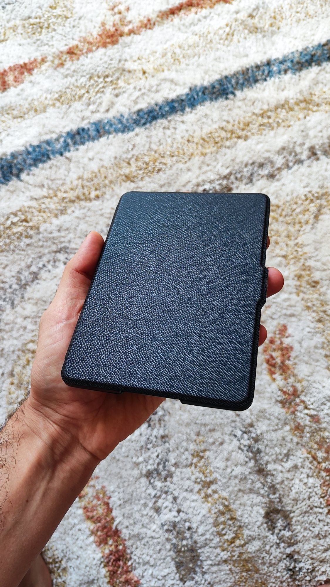 Kindle Voyage – Estado impecável + Capa elegante incluída