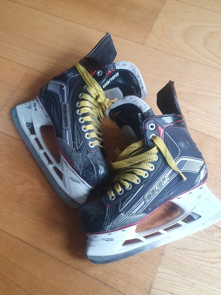 Bauer Vapor x500 r 6D eu 40.5 wkladka 254mm lyzwy hokejowe