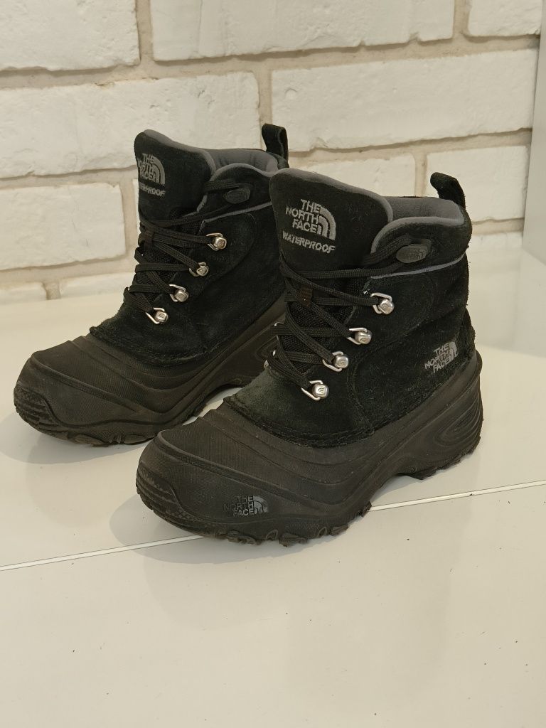 Buty zimowe The North Face Chilkat Lace II śniegowce dziecięce r. 32