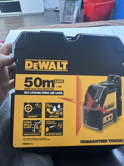 Laser krzyżowy dewalt dw088k