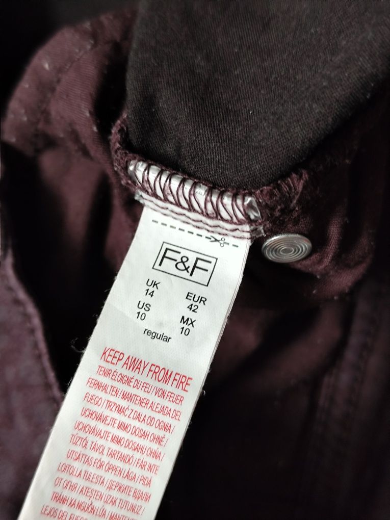 Spodnie damskie cętkowane bakłażanowe Casual Collection by F&F r. 42