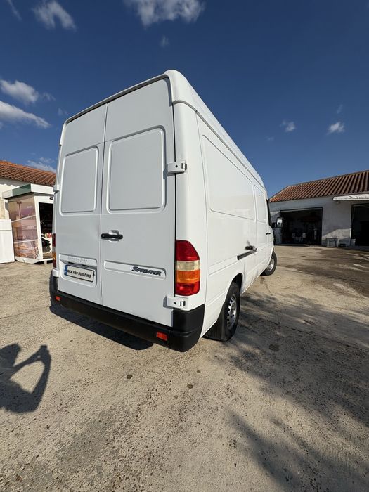 Mercedes sprinter campervan
