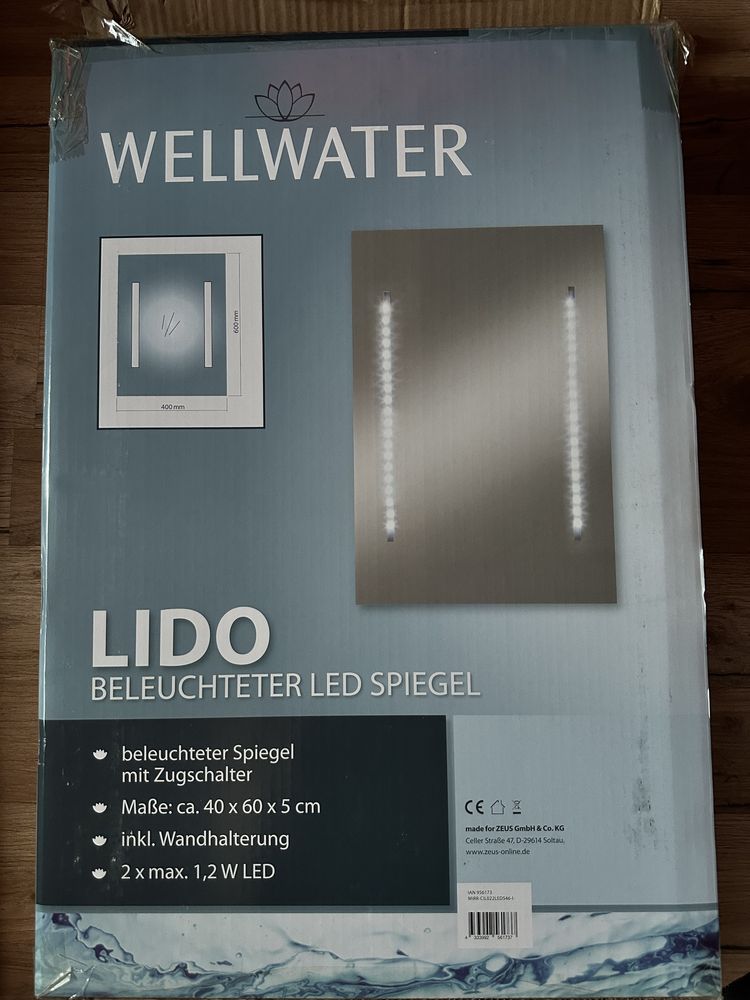 Lustro z wbudowanym oświetleniem LED