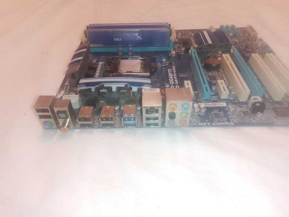 Материнская плата GIGABYTE GA-P55-USB3 +i5 760 +16gb Озу