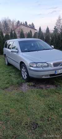 Volvo v70 d5 uszkodzony