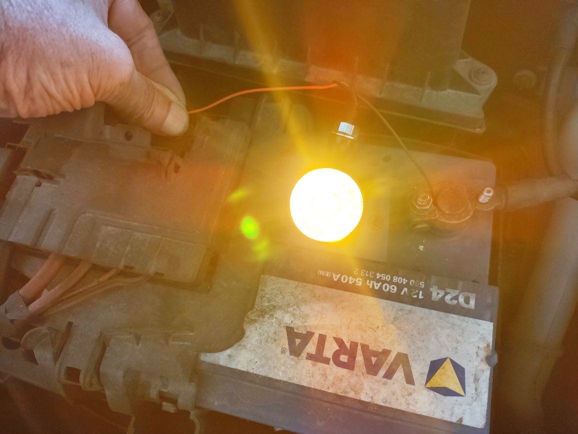 Mini piscas led para moto