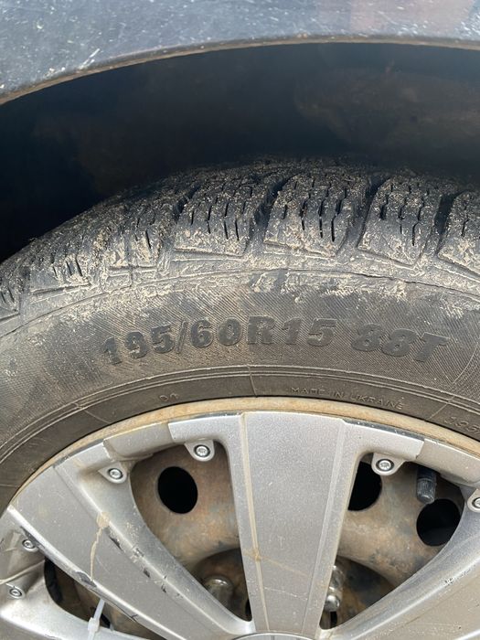 Гума зима р15/60/195 в гарному стані 2023р.