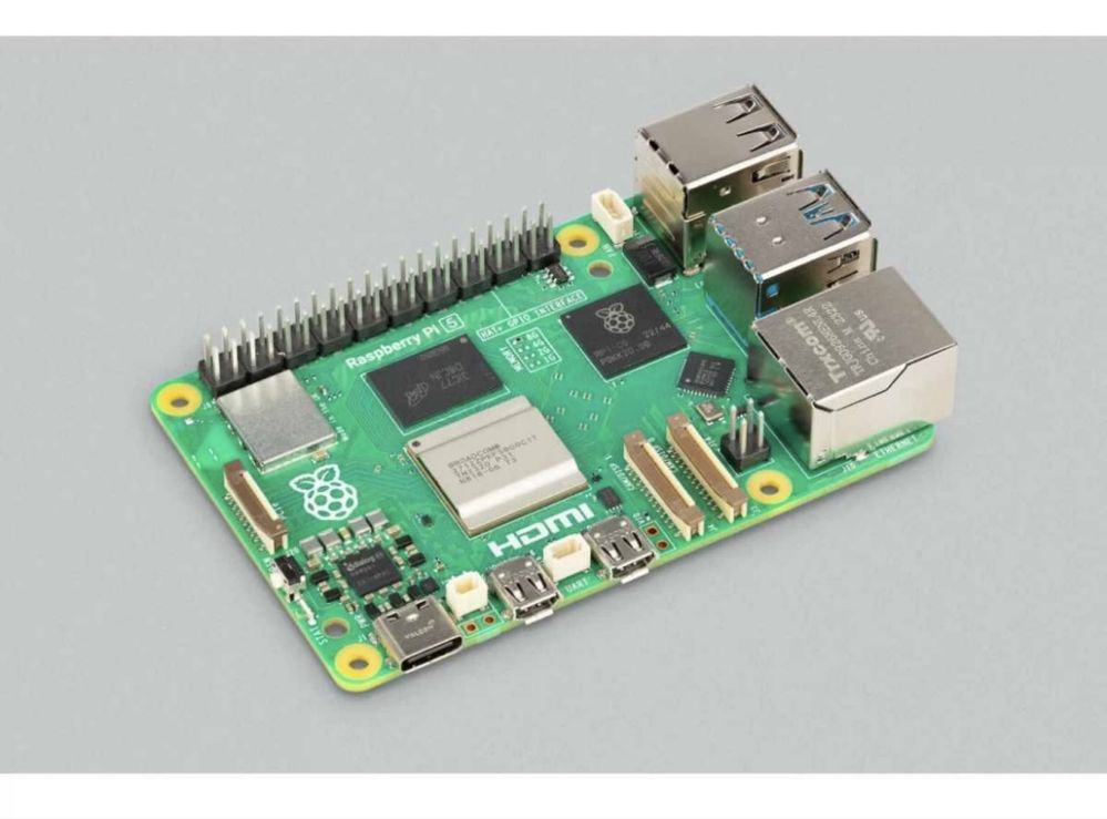 Raspberry Pi 5  8GB