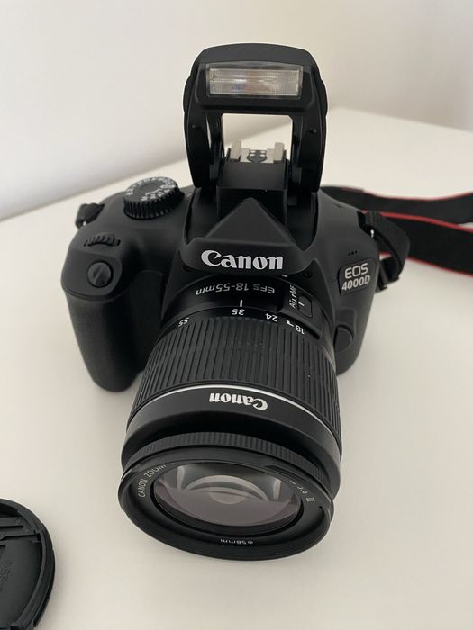 Câmara Canon EOS4000D