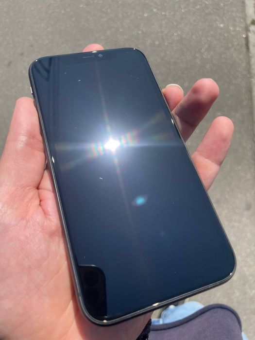 Продам айфон iphone 11 128Gb black 90% все працює