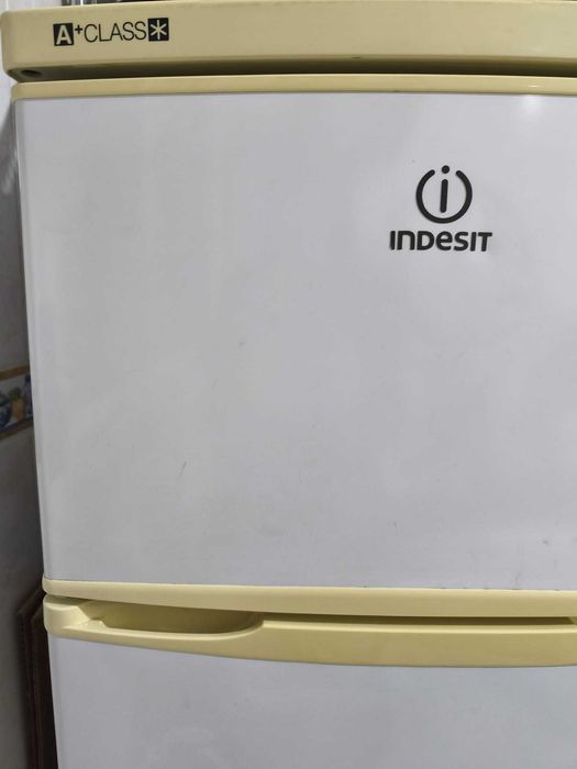 Frigorífico Indesit