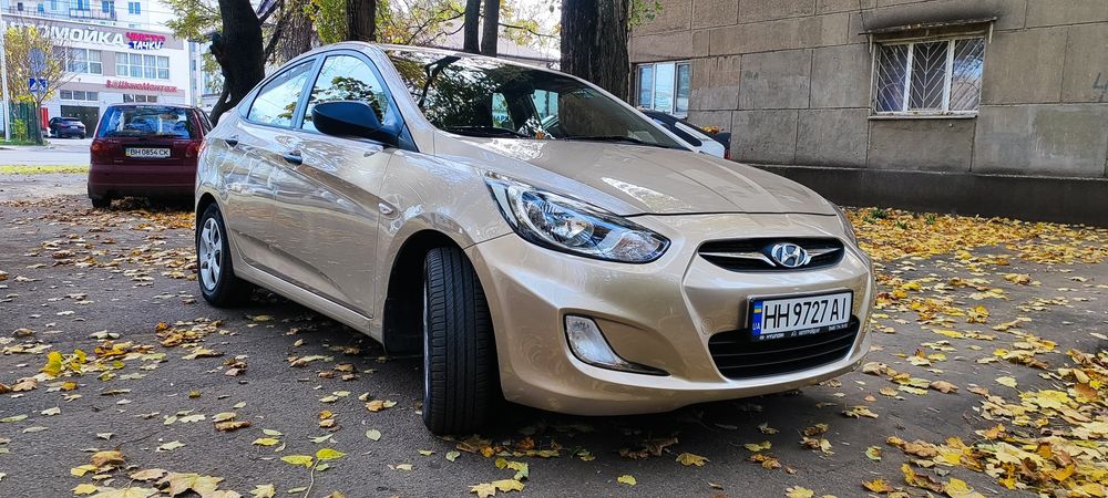 Авто Hyundai accent 2014 рік,1.4л.