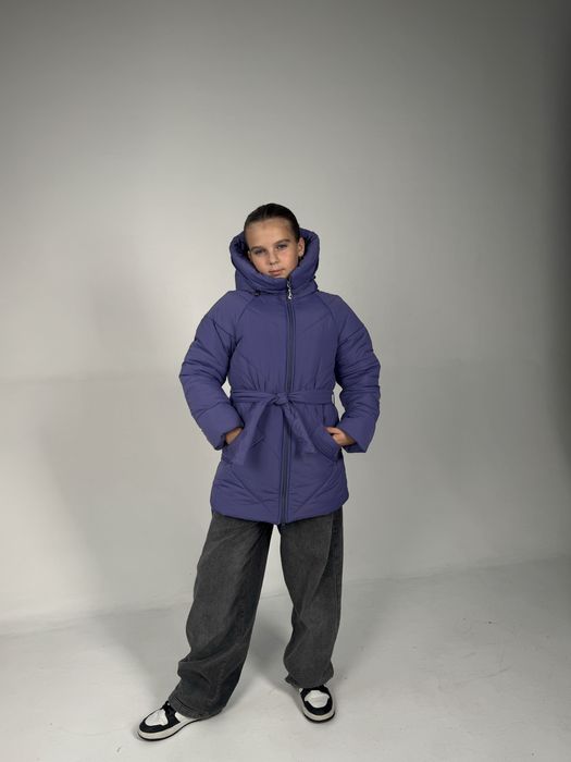 Зимова куртка для дівчинки з поясом