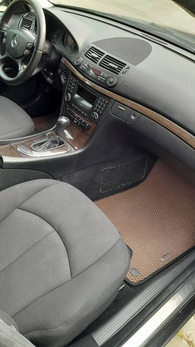 Продам Мерседес є клас w211