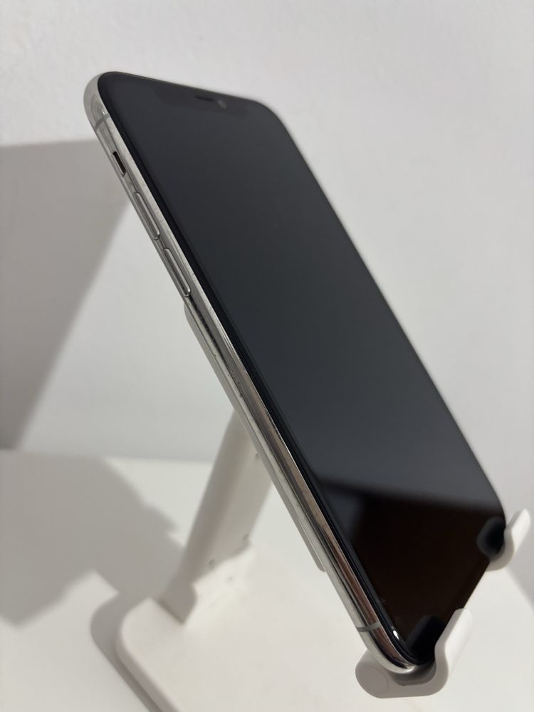 iPhone 11 Pro 64 GB