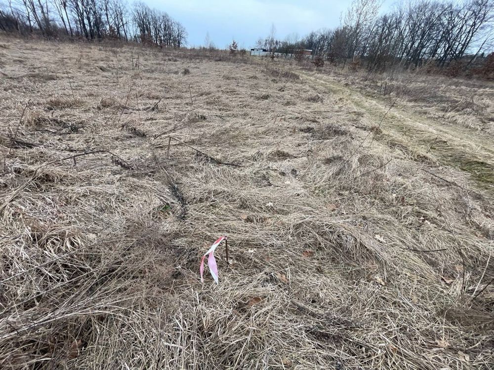 Продам ділянку 12 соток с.Хотів