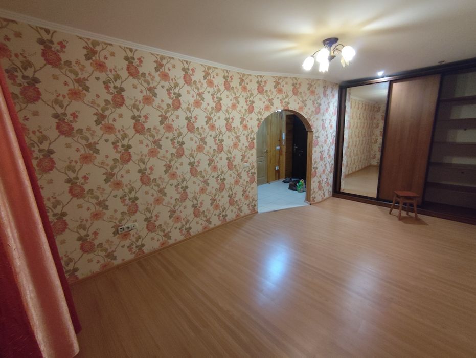 1 кімнатна квартира на Зацепи, а/о