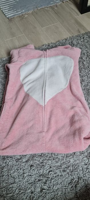 Piżama r. S-M zając