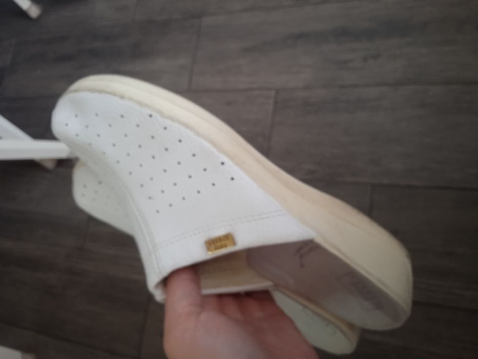 Сабо женские кожаные бело- молочные