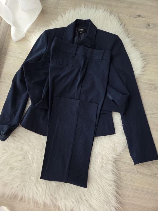 Костюм трійка (жакет, штани і спідниця)