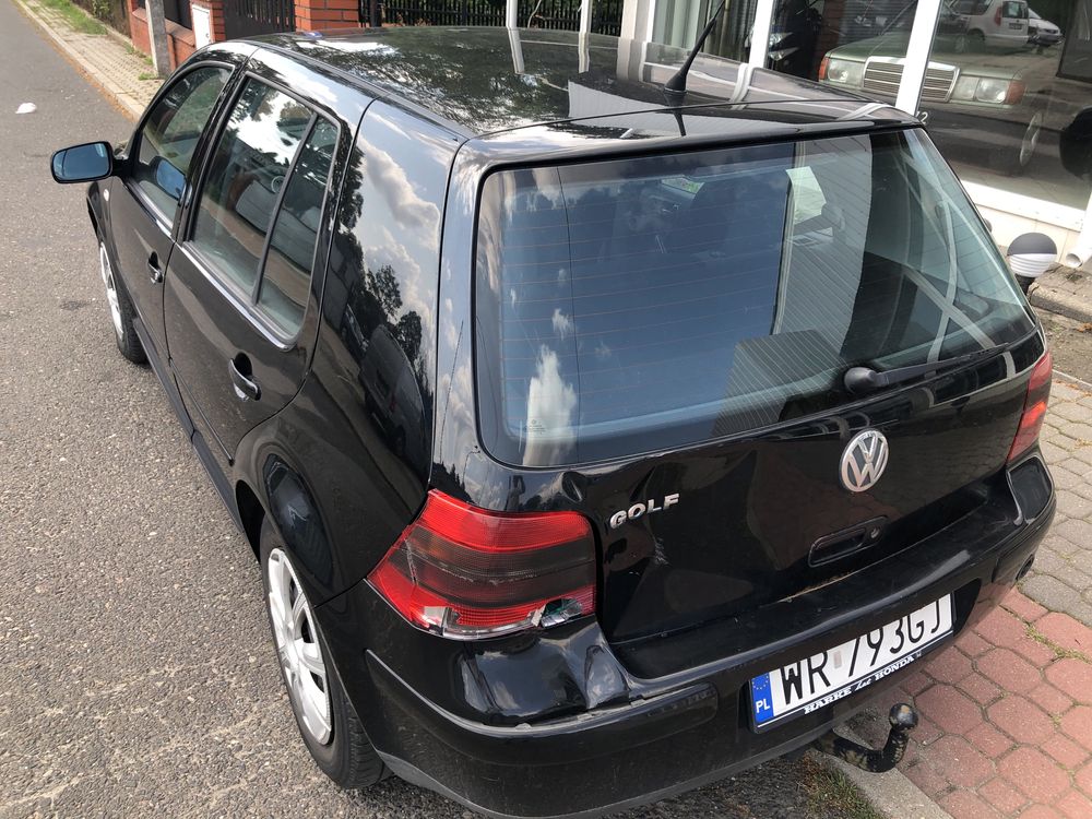 Volkswagen Golf LPG; HAK; Climatronic; Bogate wyposażenie