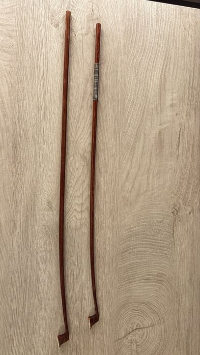 część smyczka do skrzypiec / altówki