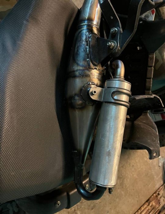 Резонатор-саксофон LEOVINCE TT, Yamaha Jog, Aerox, Neos.