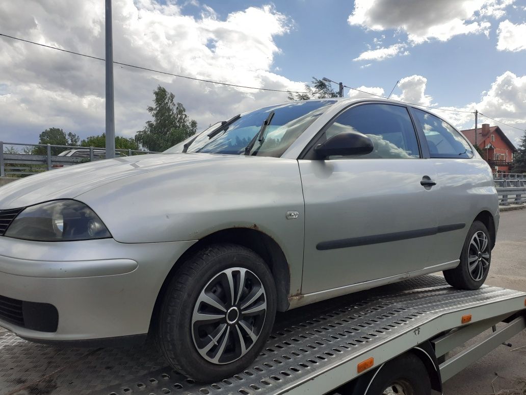 Seat ibiza 3 1.4 na części