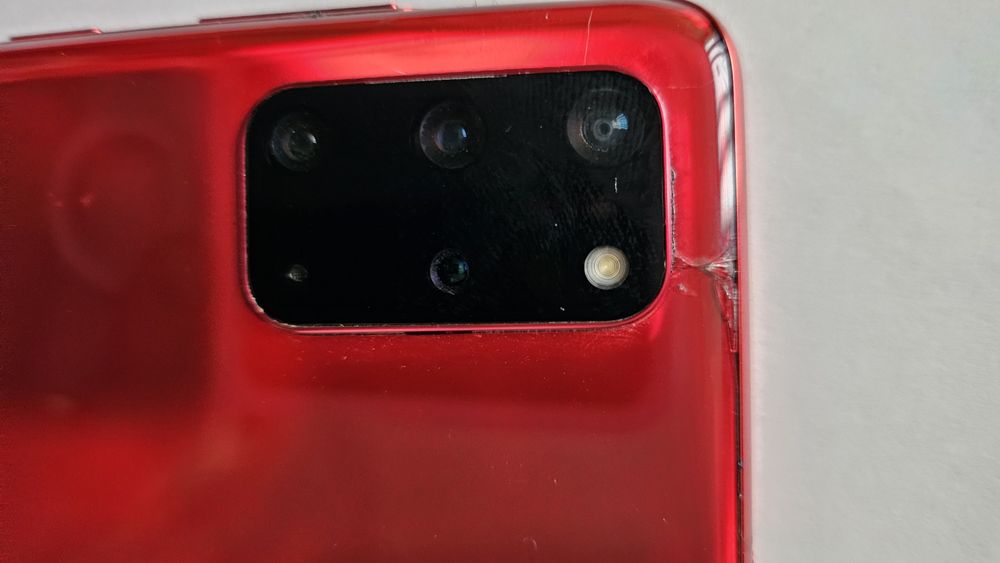 Продам Samsung Galaxy S20+ 128GB Red (SM-G985FZRDSEK)