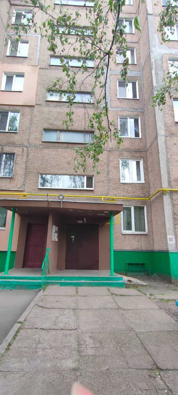 Продам 2- кім квартиру р-н Луначарка /о